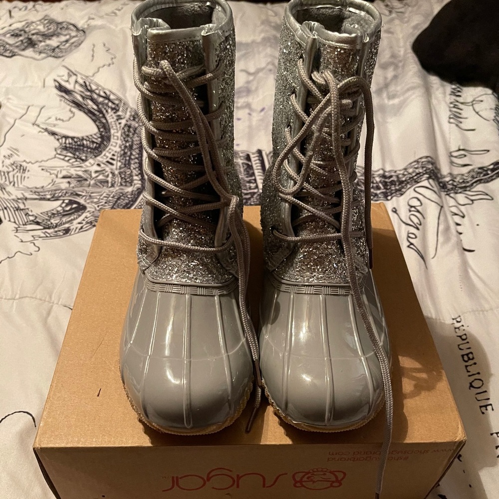 Sugar Glitter Duck Boots
